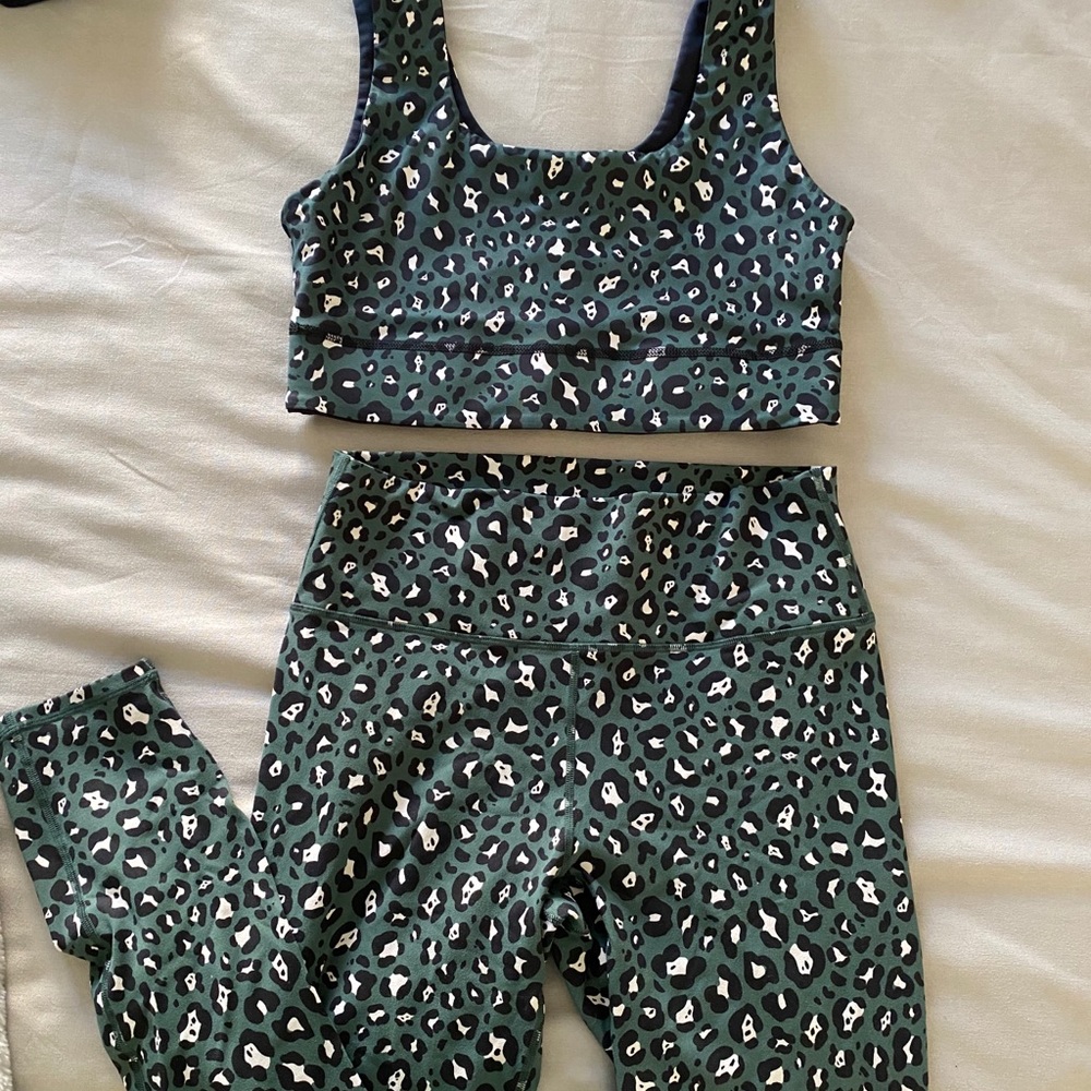 Cheetah workout set